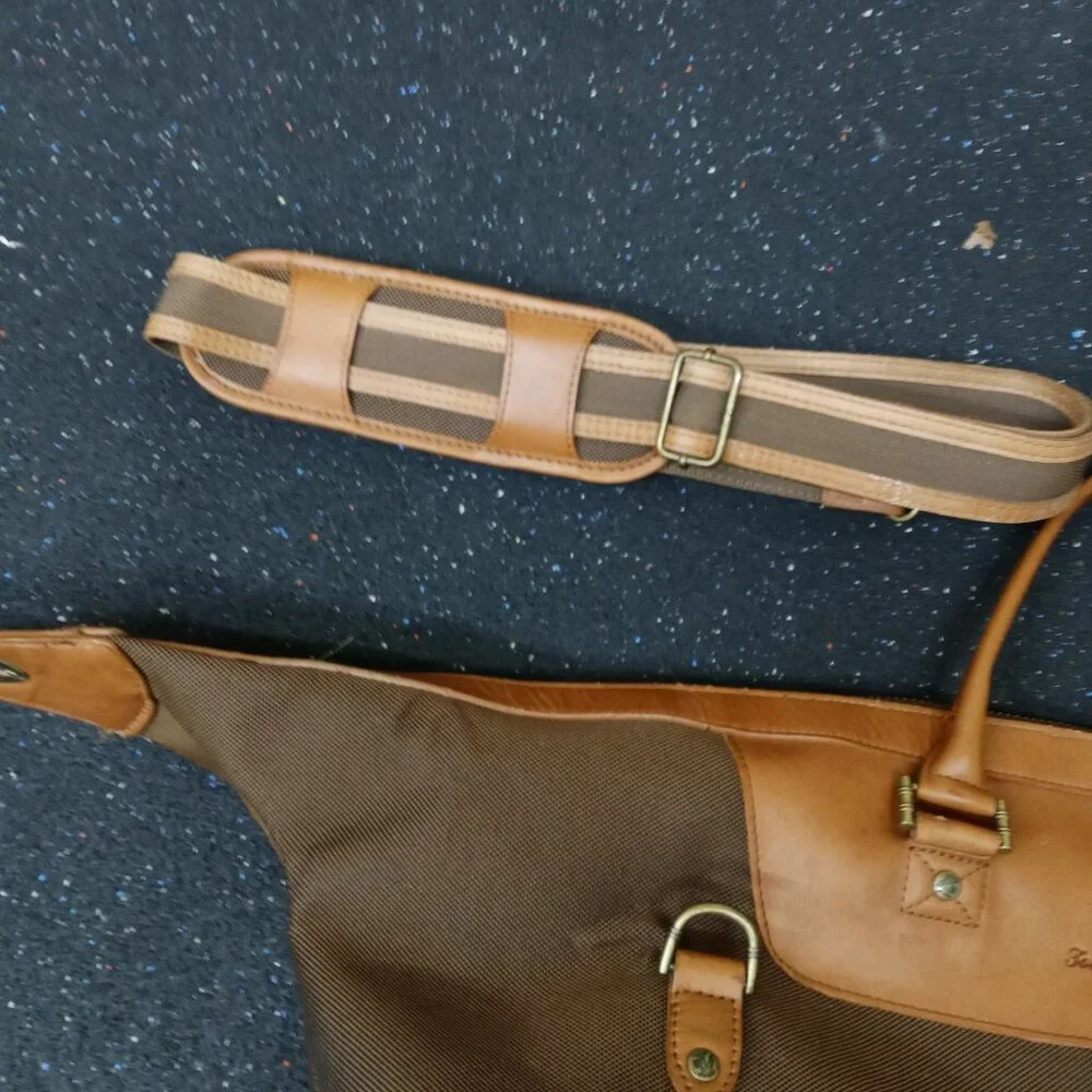 Tommy Bahama PARADISE Travel Bag Luggage Carry on Shoulder Strap Canvas Leather